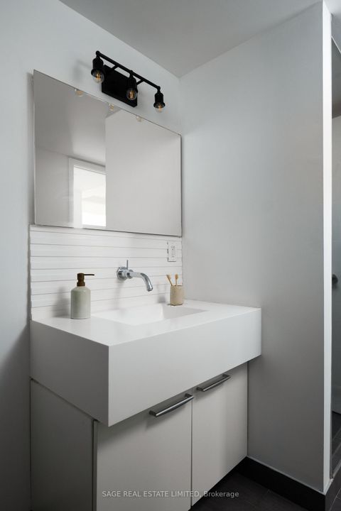 Photo 23 at 633 - 55 Stewart Street, Waterfront Communities C1, Toronto