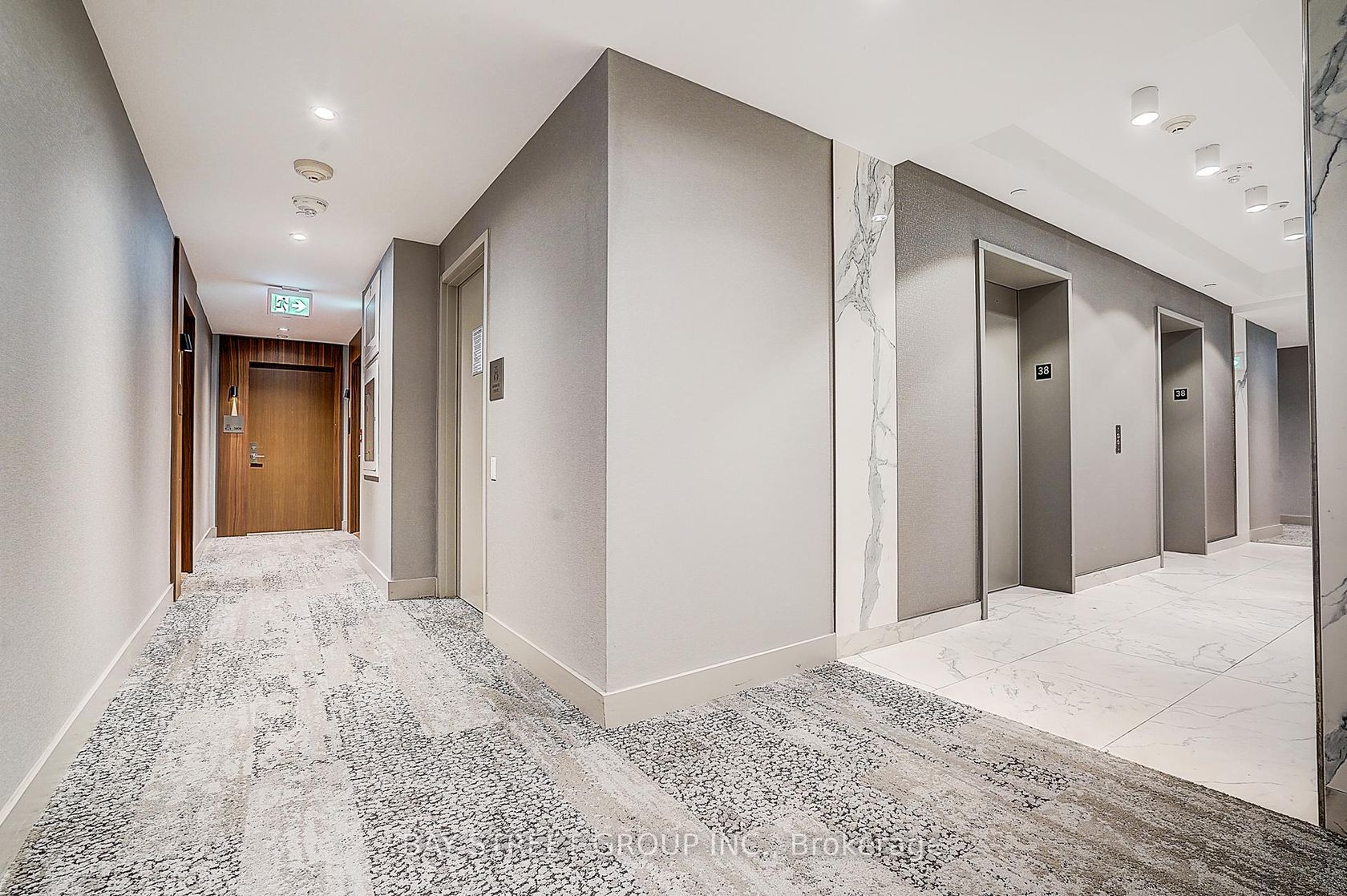 Photo 2 at 3805 - 1926 Lake Shore Boulevard W, Swansea, Toronto Photo 2 at 3805 - 1926 Lake Shore Boulevard W, Swansea, Toronto