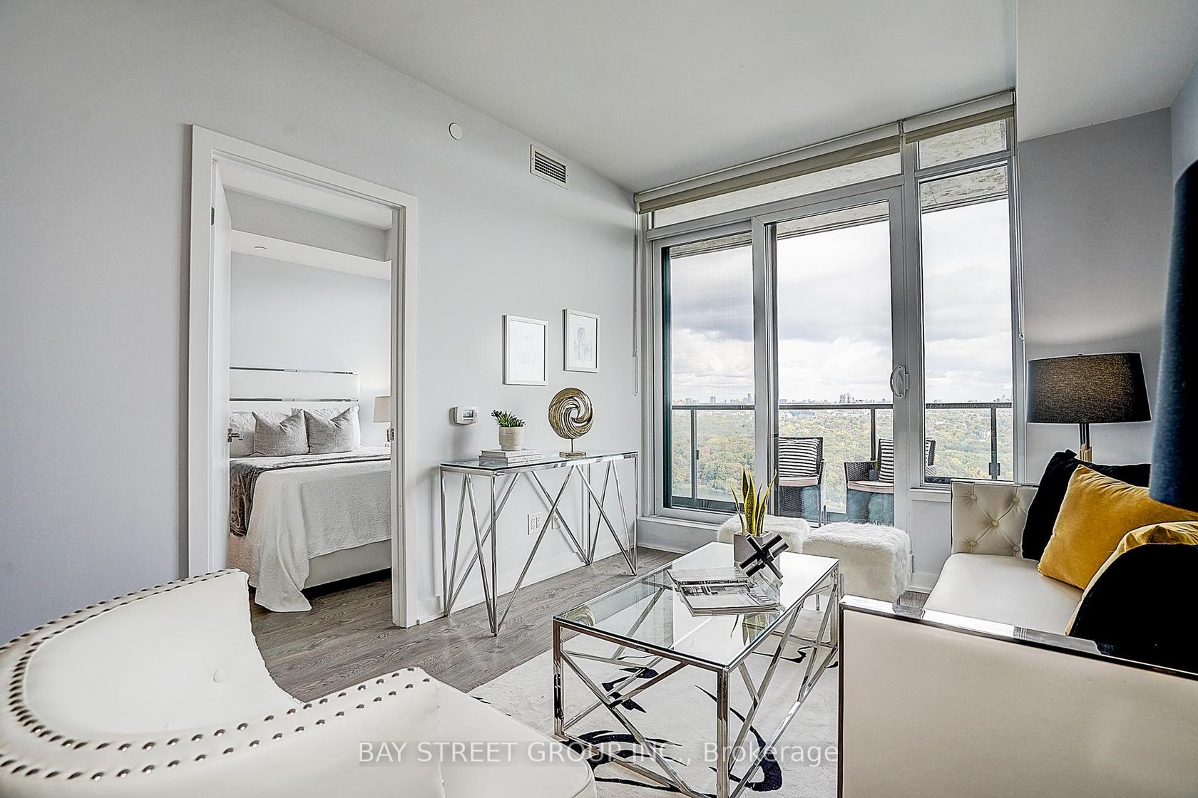 Photo 7 at 3805 - 1926 Lake Shore Boulevard W, Swansea, Toronto Photo 7 at 3805 - 1926 Lake Shore Boulevard W, Swansea, Toronto