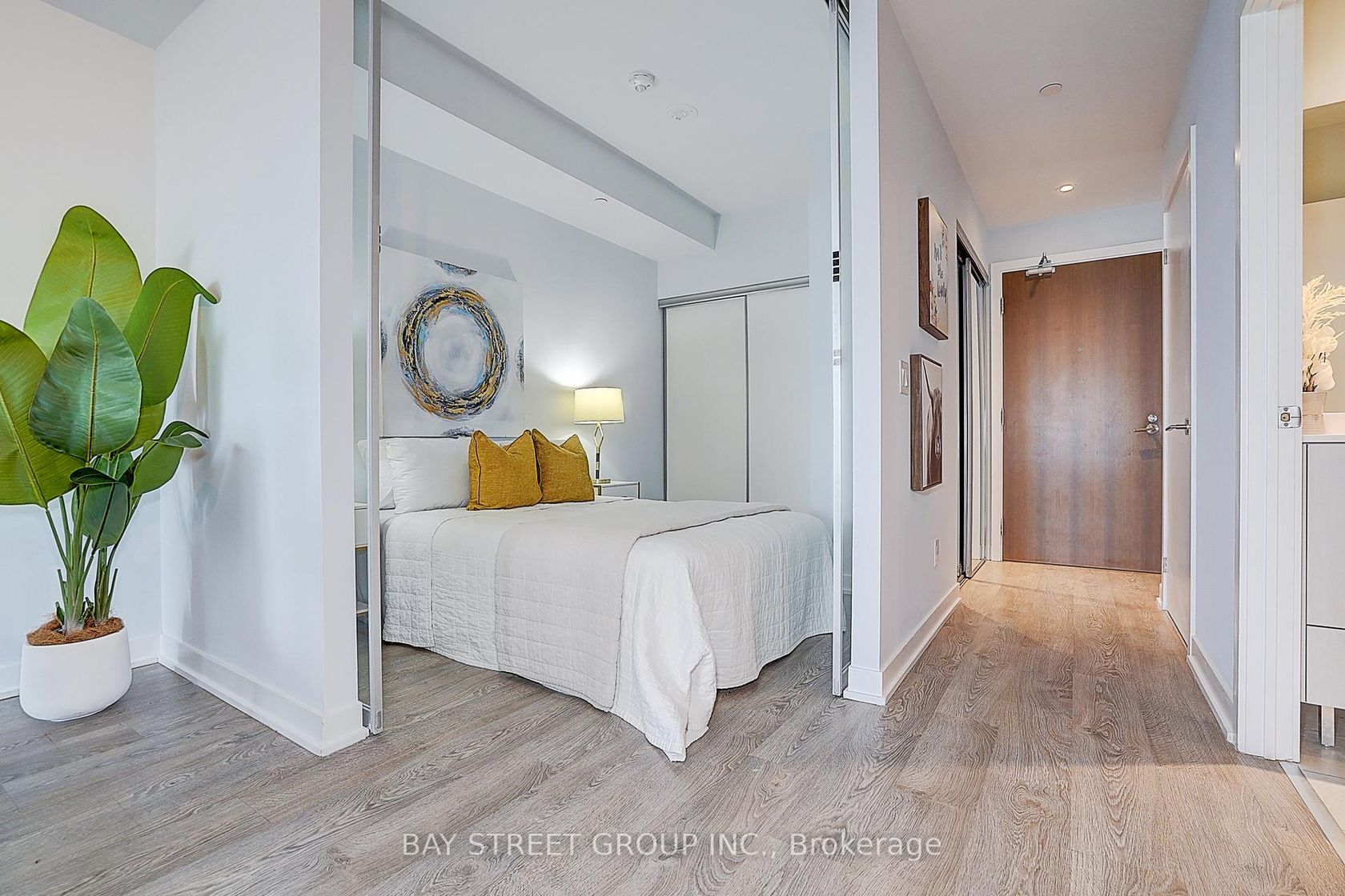 Photo 16 at 3805 - 1926 Lake Shore Boulevard W, Swansea, Toronto Photo 16 at 3805 - 1926 Lake Shore Boulevard W, Swansea, Toronto