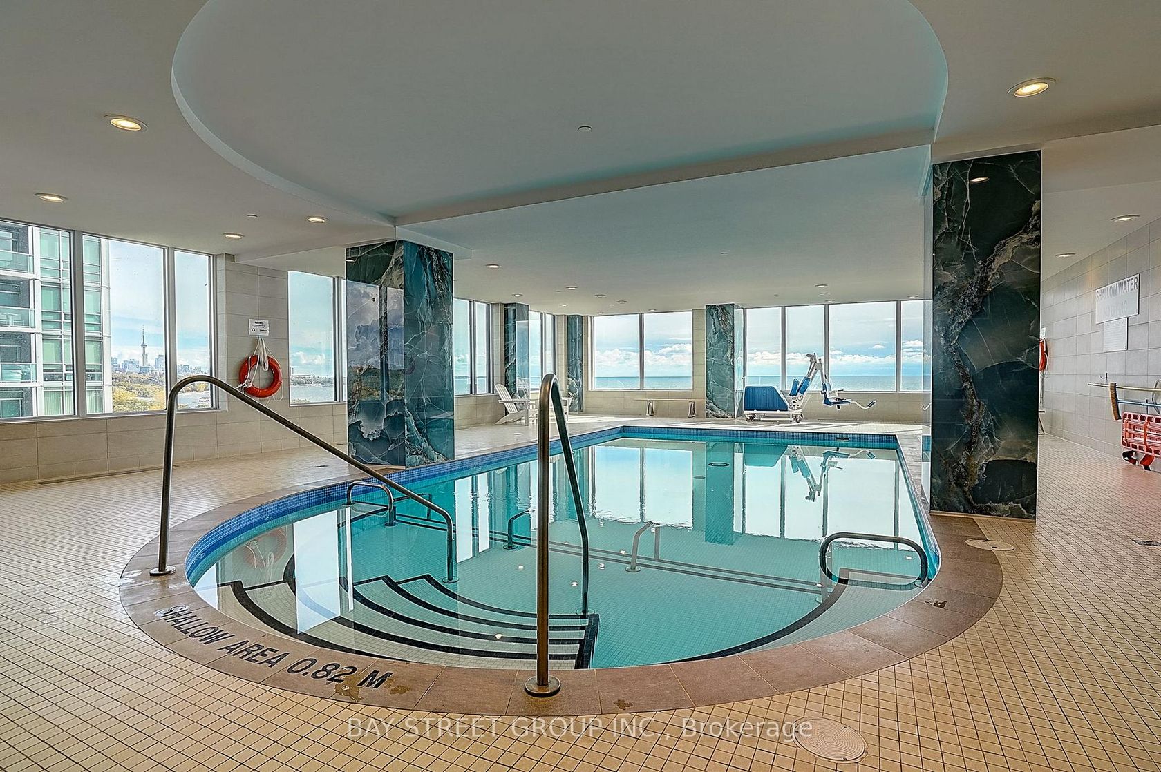 Photo 33 at 3805 - 1926 Lake Shore Boulevard W, Swansea, Toronto Photo 33 at 3805 - 1926 Lake Shore Boulevard W, Swansea, Toronto