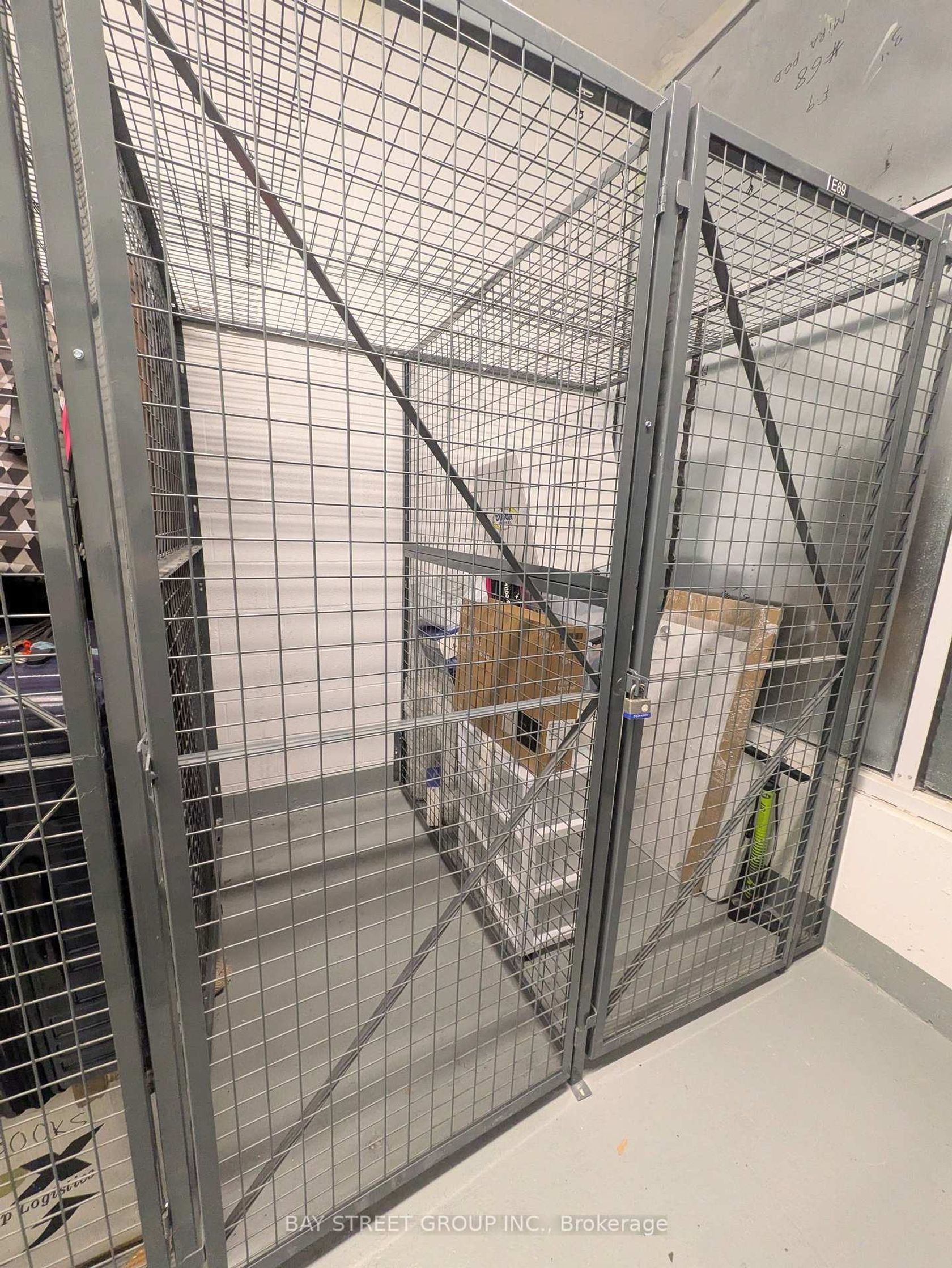 Photo 45 at 3805 - 1926 Lake Shore Boulevard W, Swansea, Toronto Photo 45 at 3805 - 1926 Lake Shore Boulevard W, Swansea, Toronto