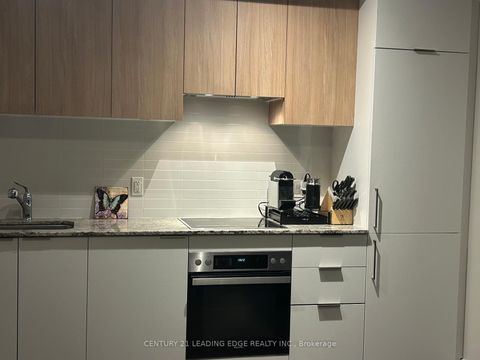 Photo 9 at 330 - 20 O'NEILL Road, Don Mills, Toronto