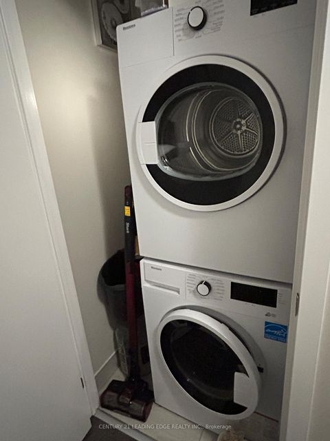 Photo 11 at 330 - 20 O'NEILL Road, Don Mills, Toronto