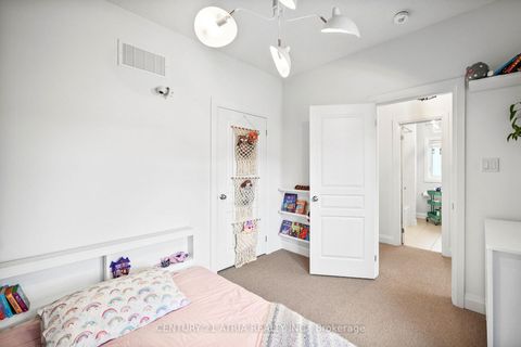 Photo 27 at 194 Kincardine Street, Kleinburg, Vaughan