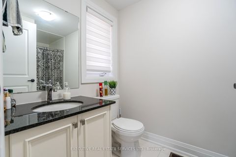 Photo 12 at 79 Elderslie Crescent E, Kleinburg, Vaughan