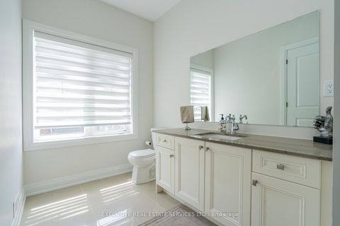 Photo 37 at 79 Elderslie Crescent E, Kleinburg, Vaughan