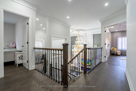 Photo 44 at 79 Elderslie Crescent E, Kleinburg, Vaughan