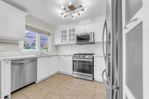 Photo 6 at 41 Ross Patrick Crescent, Woodland Hill, Newmarket