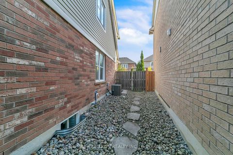 Photo 20 at 41 Ross Patrick Crescent, Woodland Hill, Newmarket