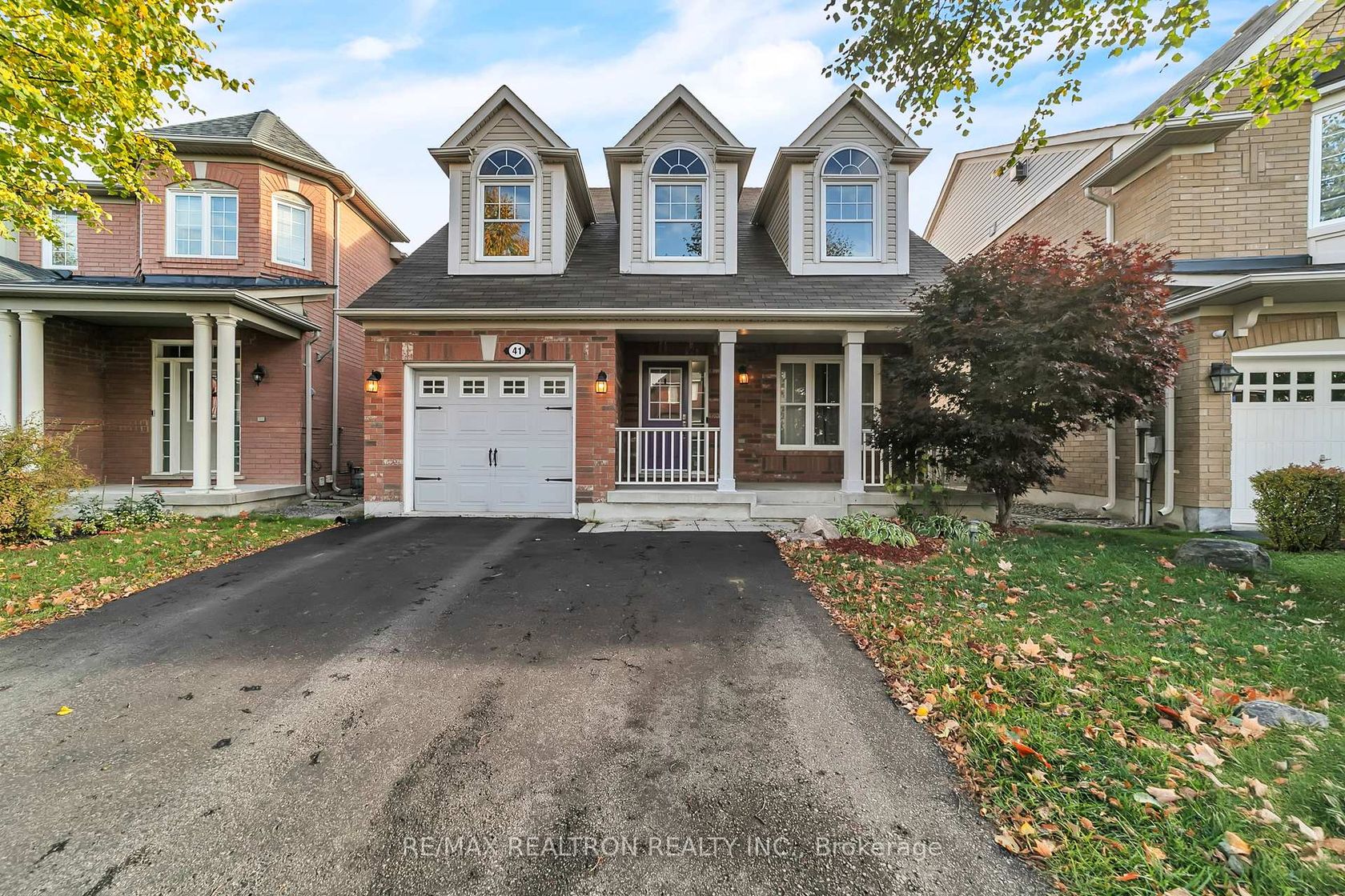 41 Ross Patrick Crescent, Woodland Hill, Newmarket photo number 2