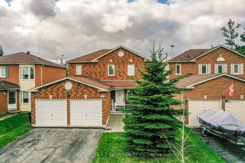 Photo 3 at 12 BURKE Drive, West Bayfield, Barrie
