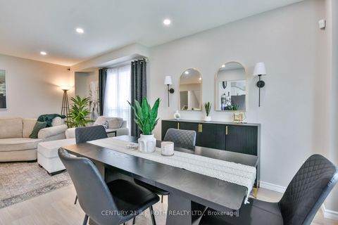 Photo 10 at 12 BURKE Drive, West Bayfield, Barrie
