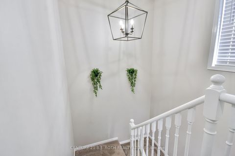 Photo 17 at 12 BURKE Drive, West Bayfield, Barrie