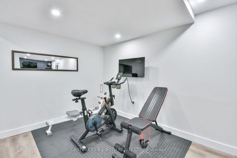 Photo 23 at 12 BURKE Drive, West Bayfield, Barrie