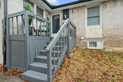 Photo 5 at 45 Dashwood Crescent, Beaumonde Heights, Toronto Photo 5 at 45 Dashwood Crescent, Beaumonde Heights, Toronto