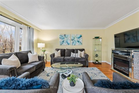 Photo 12 at 45 Dashwood Crescent, Beaumonde Heights, Toronto Photo 12 at 45 Dashwood Crescent, Beaumonde Heights, Toronto