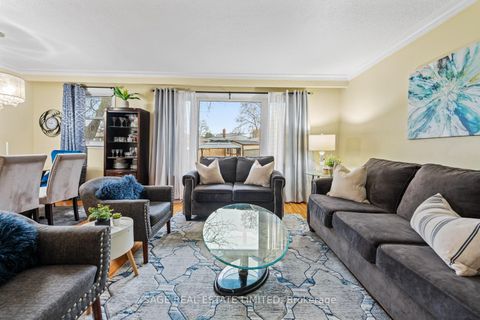 Photo 14 at 45 Dashwood Crescent, Beaumonde Heights, Toronto Photo 14 at 45 Dashwood Crescent, Beaumonde Heights, Toronto