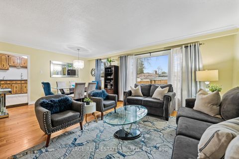 Photo 15 at 45 Dashwood Crescent, Beaumonde Heights, Toronto