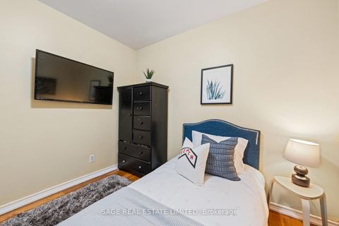 Photo 36 at 45 Dashwood Crescent, Beaumonde Heights, Toronto Photo 36 at 45 Dashwood Crescent, Beaumonde Heights, Toronto