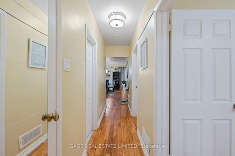 Photo 37 at 45 Dashwood Crescent, Beaumonde Heights, Toronto