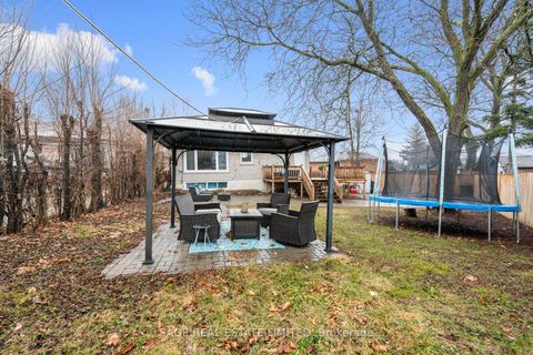 Photo 41 at 45 Dashwood Crescent, Beaumonde Heights, Toronto