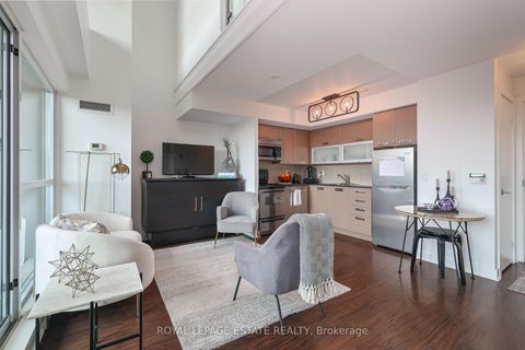 Photo 7 at 414 - 100 Western Battery Road, Niagara, Toronto