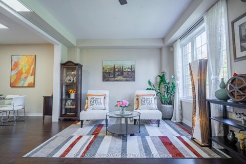 Photo 10 at 3333 Mockingbird Common E, JM Joshua Meadows, Oakville