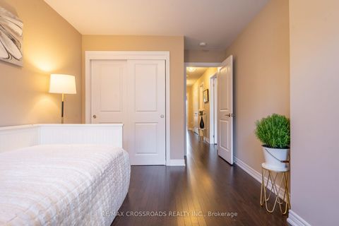 Photo 22 at 3333 Mockingbird Common E, JM Joshua Meadows, Oakville