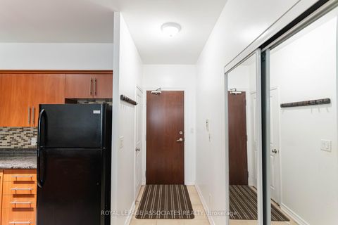 Photo 1 at 1K - 6 Rosebank Drive, Malvern, Toronto