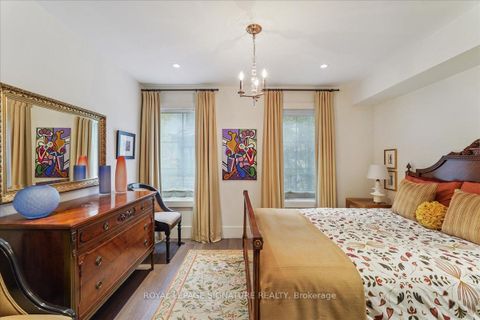 Photo 10 at 6 - 1 Baxter Street, Moore Park, Toronto