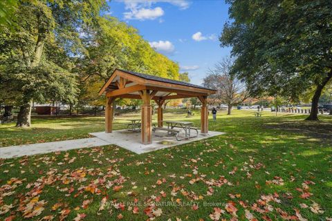 Photo 23 at 6 - 1 Baxter Street, Moore Park, Toronto