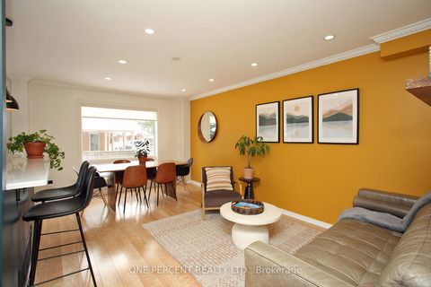 Photo 3 at 55 - 5223 Fairford Crescent, East Credit, Mississauga