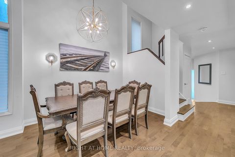 Photo 16 at 302 Mullen Drive, Brownridge, Vaughan
