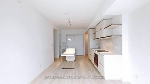 Photo 12 at 3114 - 197 Yonge Street, Yonge Corridor, Toronto Photo 12 at 3114 - 197 Yonge Street, Yonge Corridor, Toronto