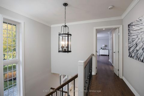 Photo 18 at 20 Fenyrose Crescent, East Woodbridge, Vaughan