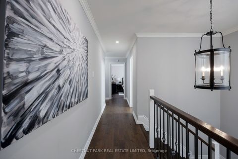 Photo 27 at 20 Fenyrose Crescent, East Woodbridge, Vaughan