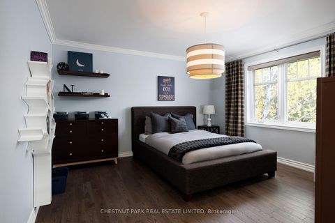 Photo 30 at 20 Fenyrose Crescent, East Woodbridge, Vaughan