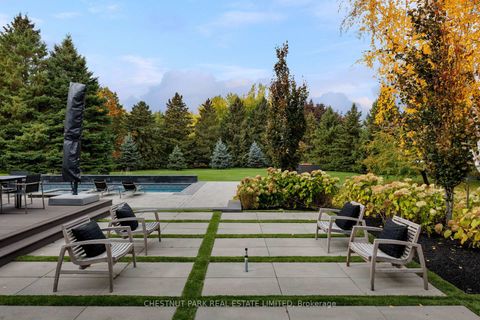 Photo 41 at 20 Fenyrose Crescent, East Woodbridge, Vaughan