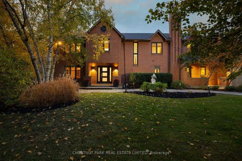 Photo 44 at 20 Fenyrose Crescent, East Woodbridge, Vaughan