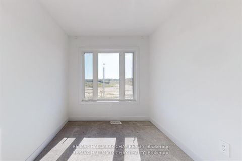 Photo 24 at 37 Turnberry Lane, Painswick South, Barrie