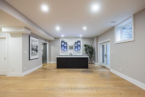 Photo 32 at 85 Chaplin Crescent, Eglinton, Toronto