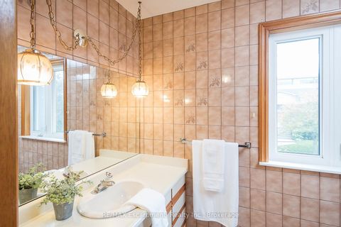 Photo 16 at 44 Ridge Road, CFB, Toronto