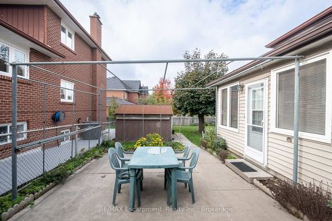 Photo 30 at 44 Ridge Road, CFB, Toronto
