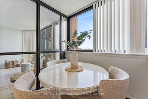 Photo 9 at 602 - 1230 Marlborough Court, CP College Park, Oakville