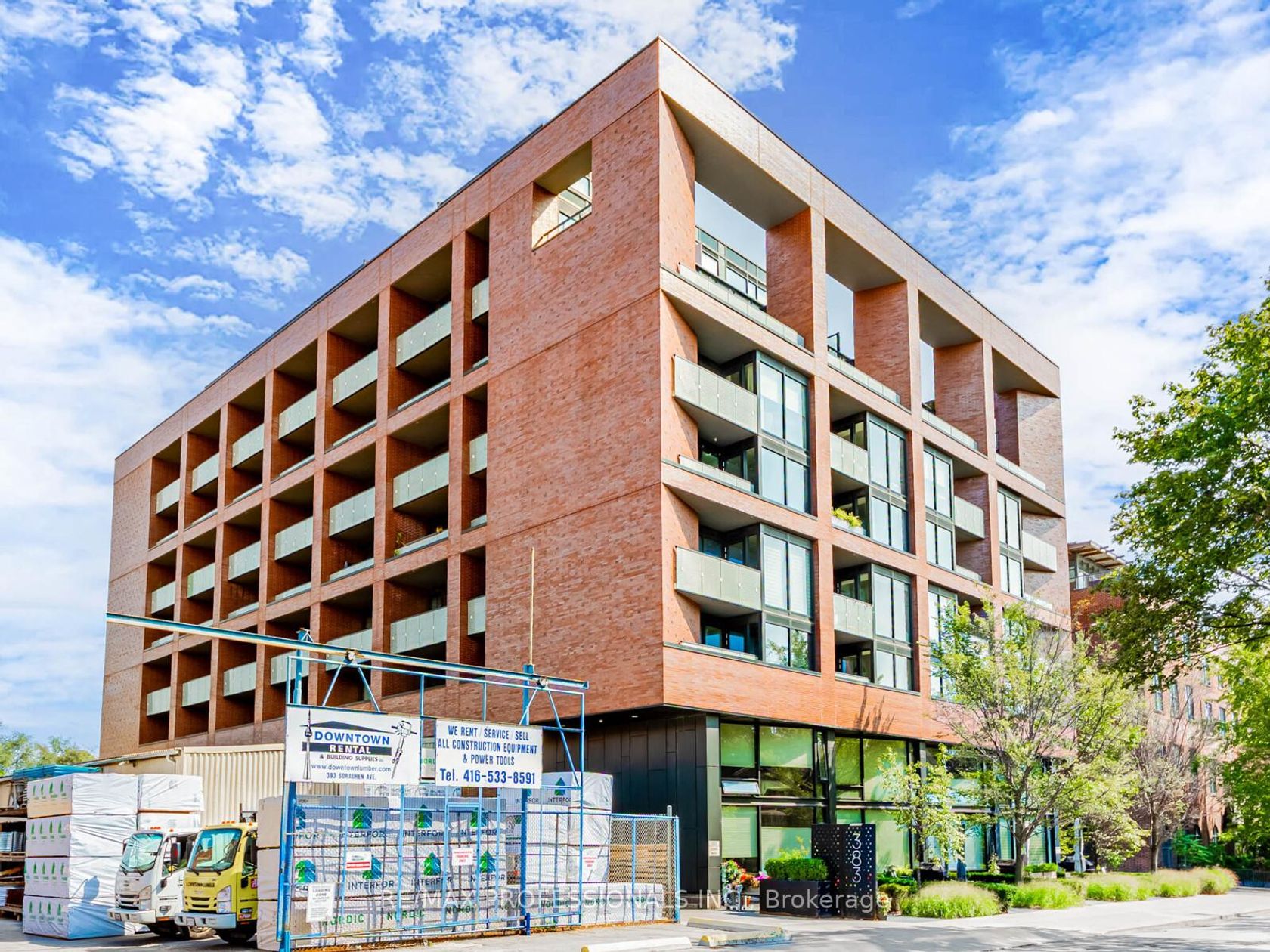 401 - 383 Sorauren Avenue, Roncesvalles, Toronto 