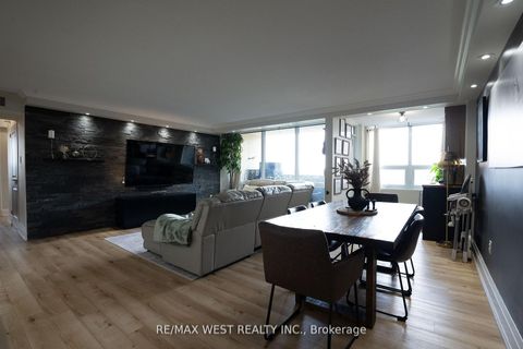 Photo 9 at 1603 - 61 Richview Road, Humber Heights, Toronto Photo 9 at 1603 - 61 Richview Road, Humber Heights, Toronto