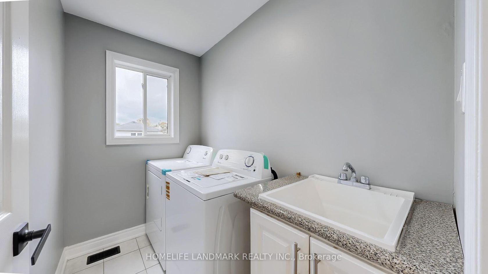 Photo 18 at 942 Port Union Road, Centennial Scarborough, Toronto Photo 18 at 942 Port Union Road, Centennial Scarborough, Toronto