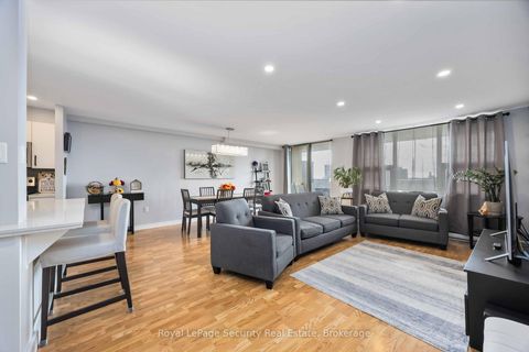 Photo 6 at 1517 - 15 La Rose Avenue, Humber Heights, Toronto