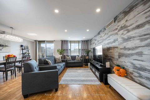 Photo 12 at 1517 - 15 La Rose Avenue, Humber Heights, Toronto